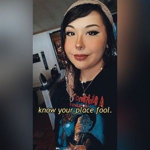 Meet your Posher, Alexandria